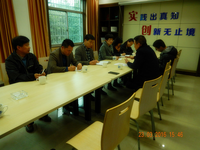 许永利总经理和外专局领导一行进行座谈